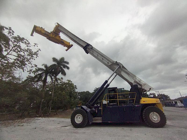Carretillas Elevadoras / Montacargas / Telehandler