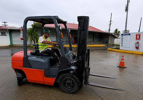 Operador de Carretillas Elevadoras / Montacargas / Telehandler